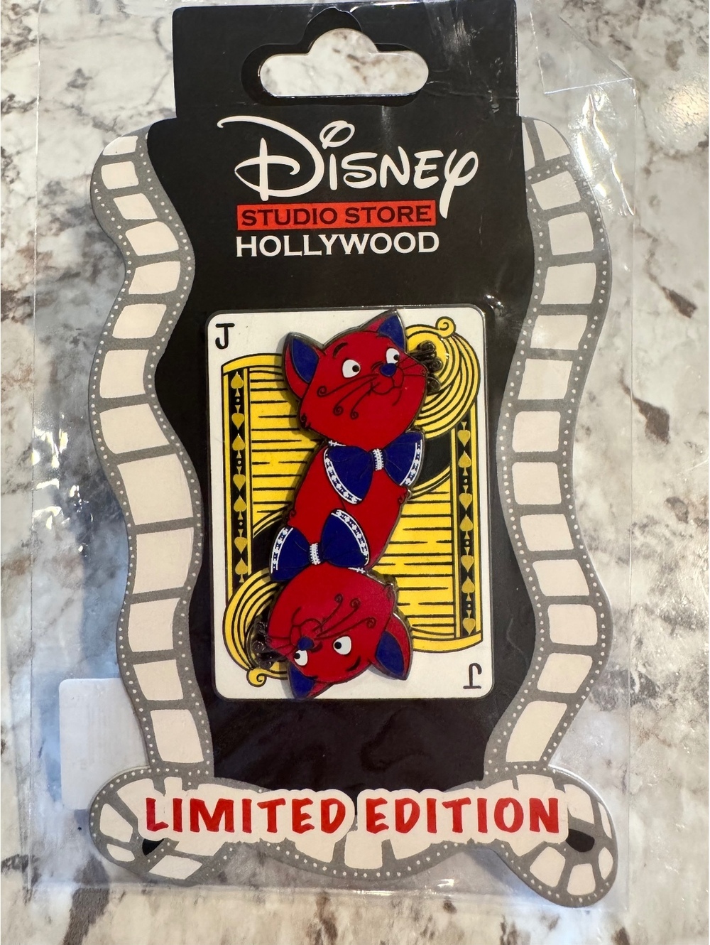 Aristocats Toulouse Playing Card Pin Disney DSSH DSF LE 400 Kitten Jack Spades